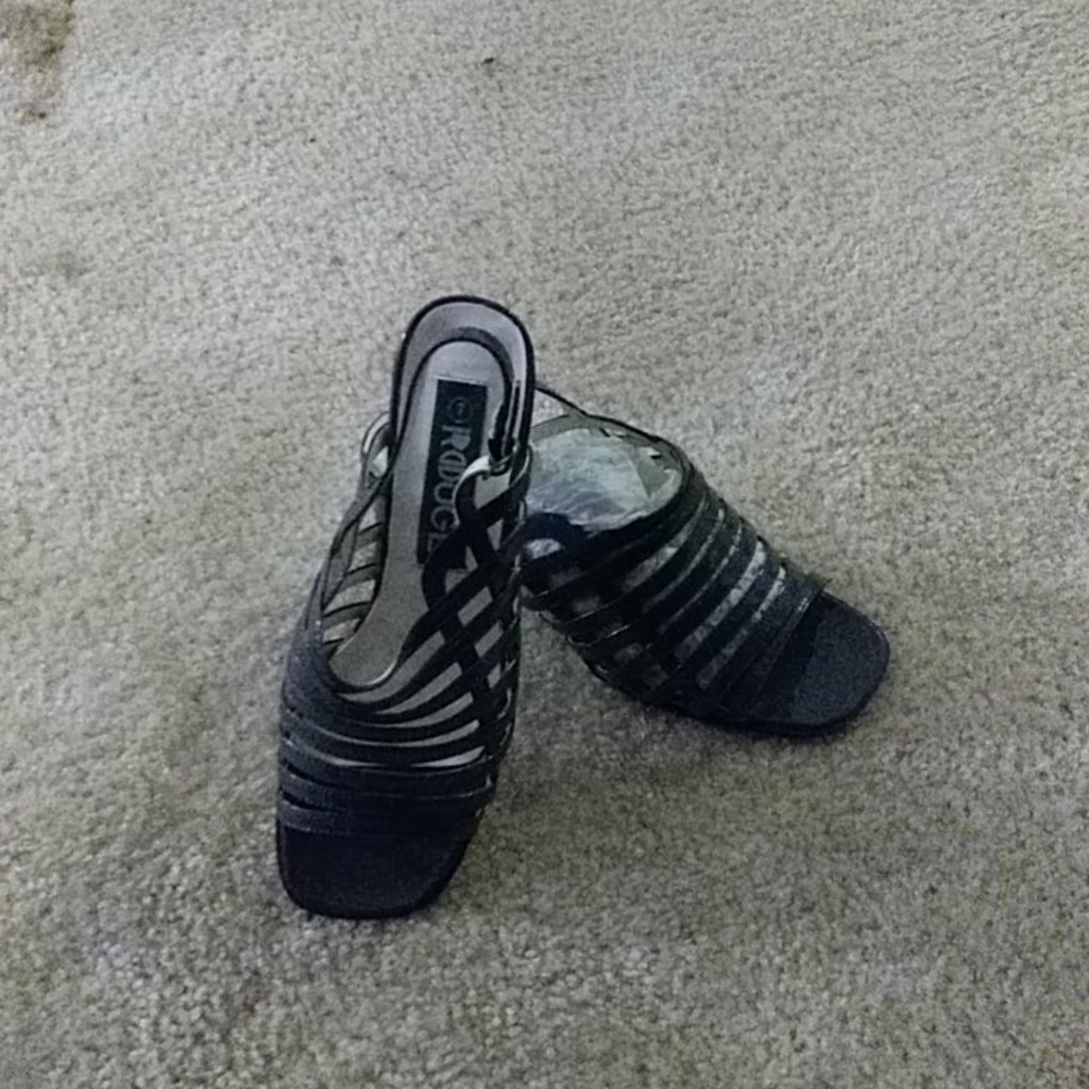 Sandals - Picture 2 of 2